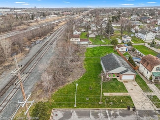 0 Elm St Unit 20250011042, Trenton, MI 48183