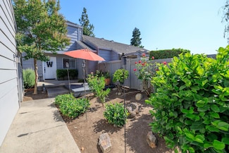 261 Leveland Ln Unit C, Modesto, CA 95350