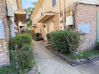 335 Deckbar Ave Unit D, New Orleans, LA 70121