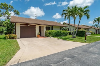 6059 Olivewood Cir, Greenacres, FL 33463