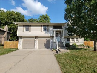 10507 N Central St, Kansas City, MO 64155