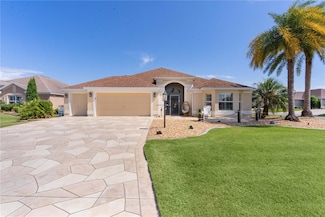 2077 Vickers Place, The Villages, FL 32163