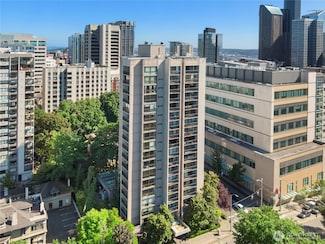 1101 Seneca St Unit 1702, Seattle, WA 98101