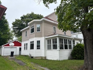 26 Webster Ave N, Bangor, ME 04401