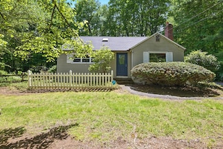 135 Mountain Rd, Wilbraham, MA 01095