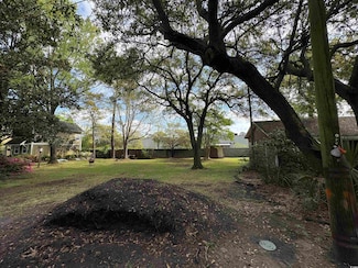1210 Owens Dr, Myrtle Beach, SC 29577