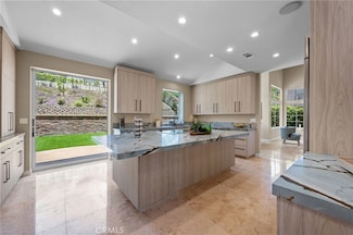 5 Vistamar Dr, Laguna Niguel, CA 92677