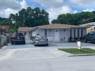 65 E 13th St, Hialeah, FL 33010