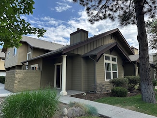 1994 NW Shevlin Park Rd, Bend, OR 97701