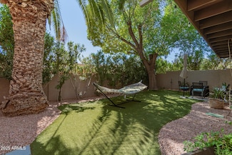 9415 E Laurel Ln, Scottsdale, AZ 85260