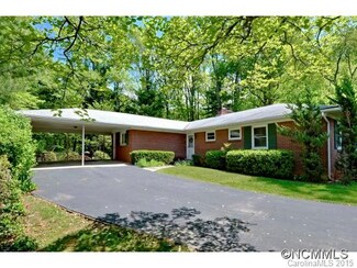22 Woodcrest Rd, Asheville, NC 28804