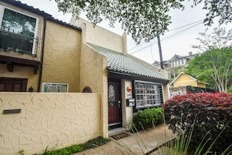 3010 Helena St, Houston, TX 77006