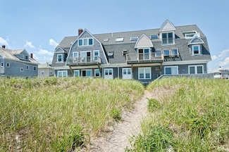 175 Beach Ave Unit 3, Hull, MA 02045
