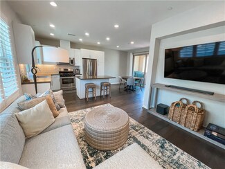 73 Tallowood, Irvine, CA 92620