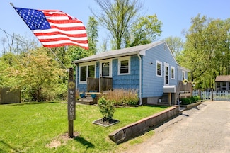 55 Harold St, Brockton, MA 02302