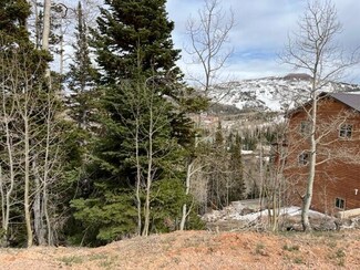 582 W Hunter Ridge Dr Unit Navajo Ridge 3-8, Brian Head, UT 84719