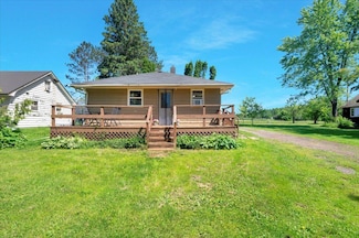 4616 West Rd, Moose Lake, MN 55767