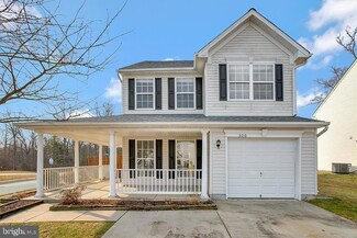 300 Canoe Ln, Edgewood, MD 21040
