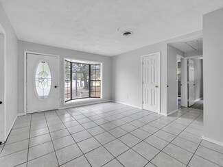 113 Robinwood Dr NW, Fort Walton Beach, FL 32548