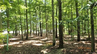 8350 Eden St, Henrico, VA 23228