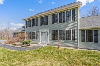 186 Deer Meadow Rd, Pittsfield, NH 03263