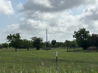474 Darwin St, Bellmead, TX 76705