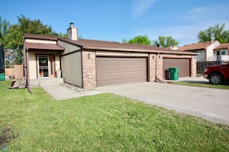 1408 12th St N, Wahpeton, ND 58075