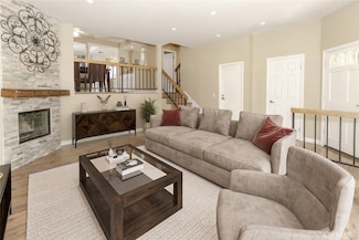 20737 Roscoe Blvd Unit 102, Winnetka, CA 91306