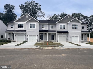 25 Birchwood Ln, Williamstown, NJ 08094