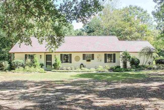 591 W Main St, Raymond, MS 39154