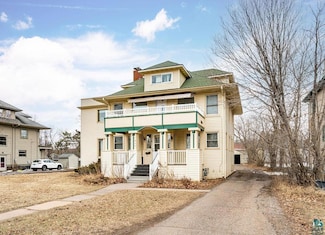 1837 Woodland Ave, Duluth, MN 55803