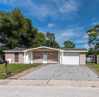 6177 Maplewood Dr, New Port Richey, FL 34653