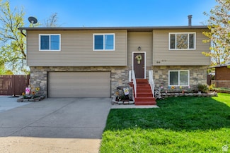572 S Main St, Kaysville, UT 84037