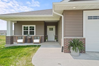 213 Timberline Terrace, Kalona, IA 52247