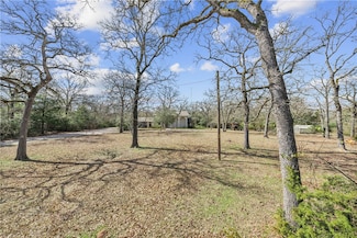 12994 Hunters Creek Rd, College Station, TX 77845