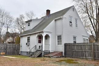 106 Brookdale Ln, Waterbury, CT 06705