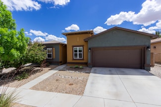 301 Zuni River Cir SW, Los Lunas, NM 87031