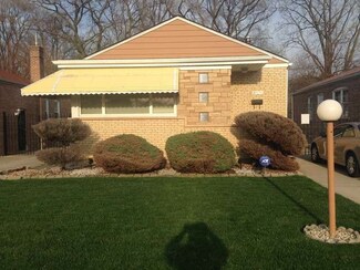 9525 S Yates Blvd, Chicago, IL 60617