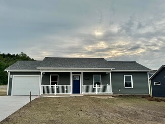 281 Aspen Hill Dr, Shelby, MI 49455