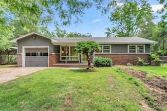 5516 N Armstrong Ave, Wichita, KS 67204