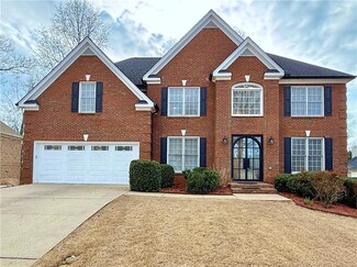 6765 Crofton Dr, Alpharetta, GA 30005