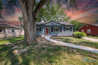 920 Michigan Ave, Maumee, OH 43537