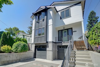 5249 36th Ave NE, Seattle, WA 98105