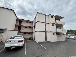 810 University Ave Unit 303, Honolulu, HI 96826