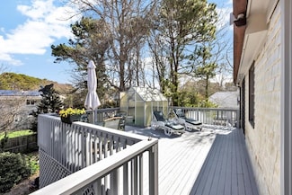 67 Whippoorwill Cir, Mashpee, MA 02649
