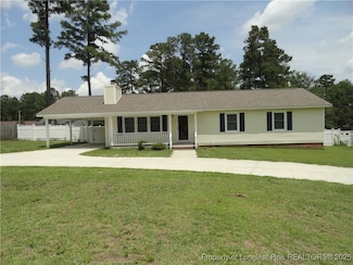 2664 Strickland Bridge Rd, Fayetteville, NC 28306