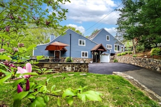 550 Barrack Hill Rd, Ridgefield, CT 06877