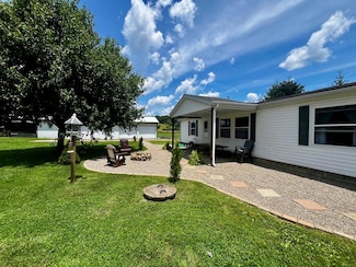 35063 Ohio 327, Londonderry, OH 45647