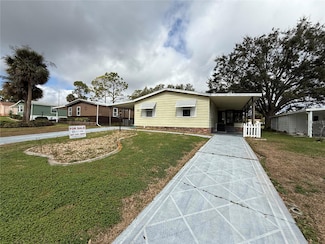 1532 W Schwartz Blvd, Lady Lake, FL 32159