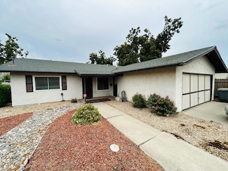 1666 Oliver St, Dos Palos, CA 93620